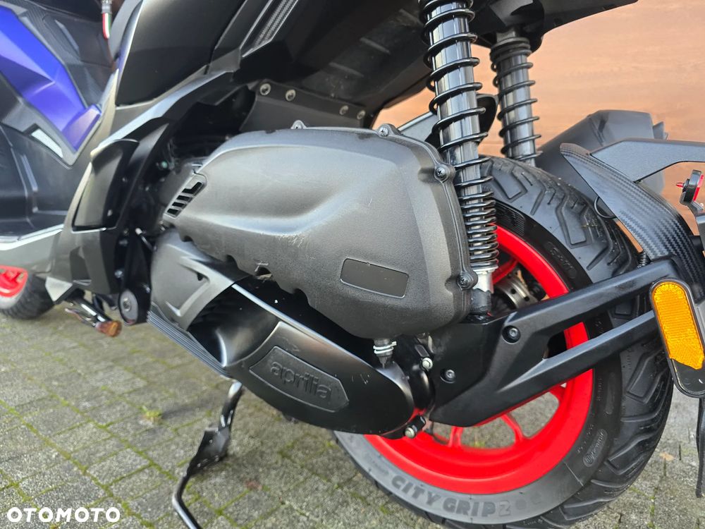 Aprilia SR - 25