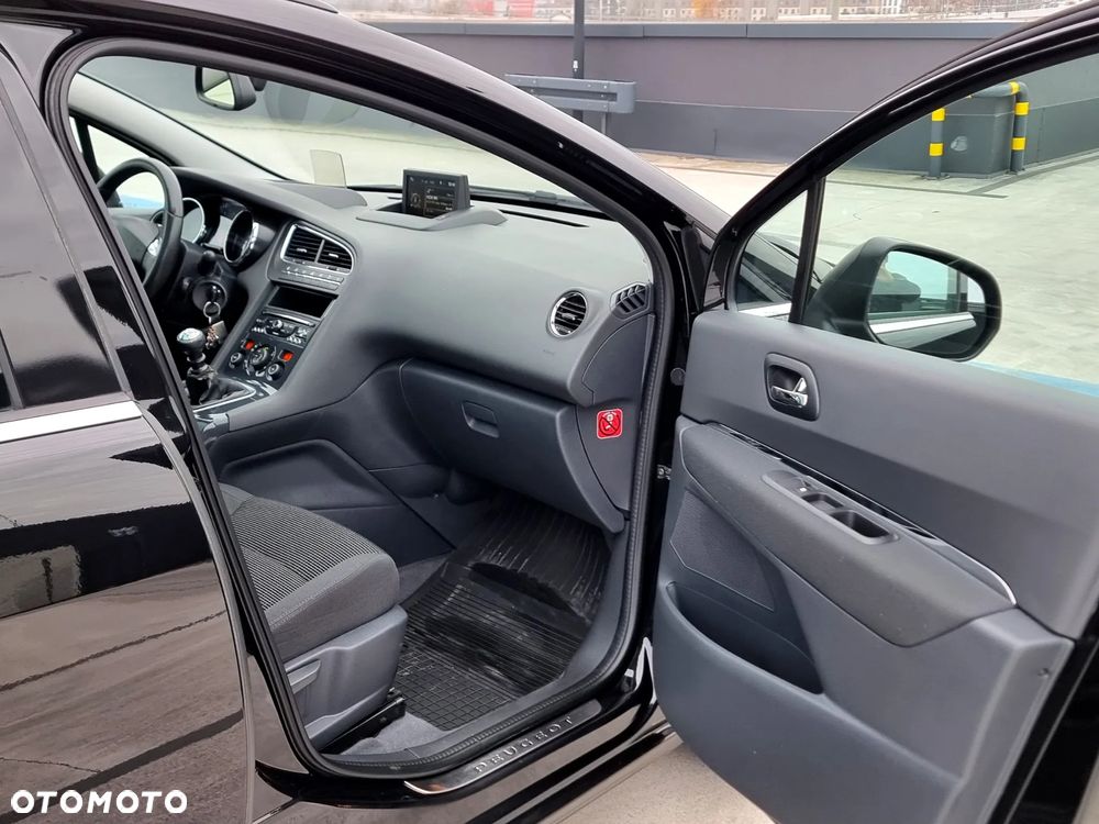 Peugeot 5008 2.0 BlueHDi Allure 7os - 15