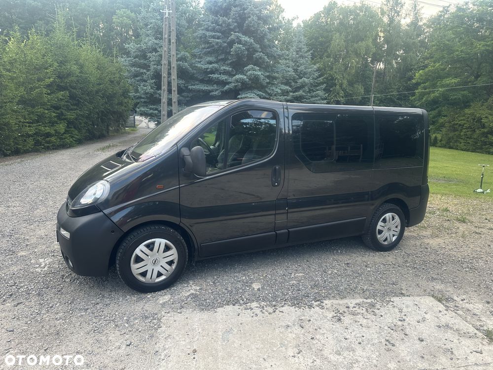 Opel Vivaro - 2