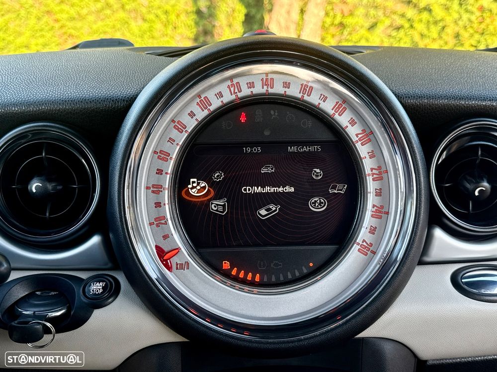 MINI 3 Portas Cooper SD Auto - 36