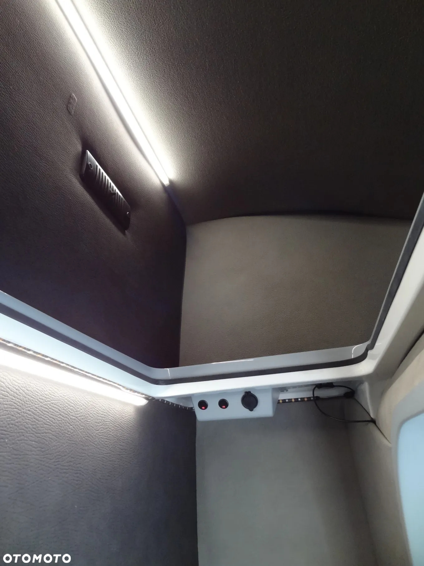 Renault Master Twin-cab - 8