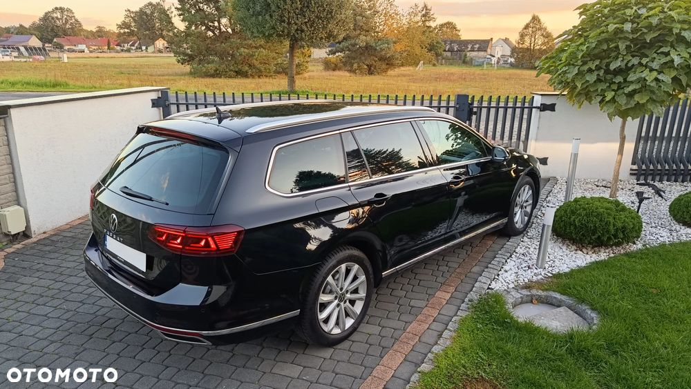 Volkswagen Passat - 10
