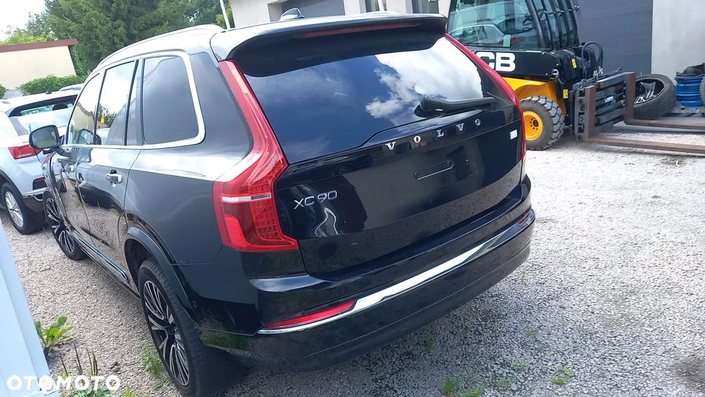 Volvo XC 90 - 1