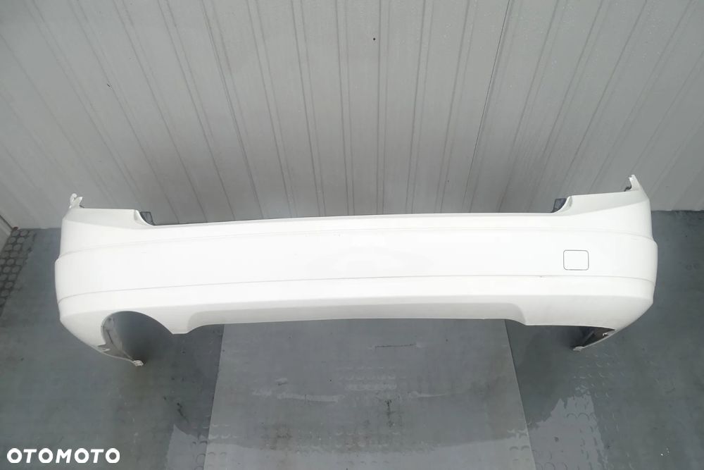 Mercedes C Klasa W204 Zderzak tyl C650 - 1