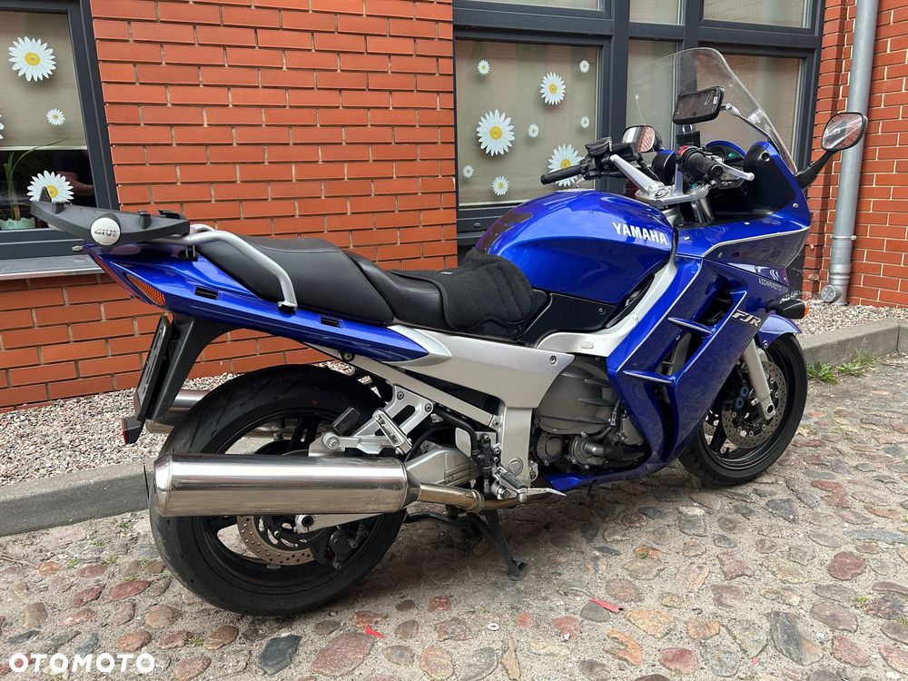 Yamaha FJR - 19