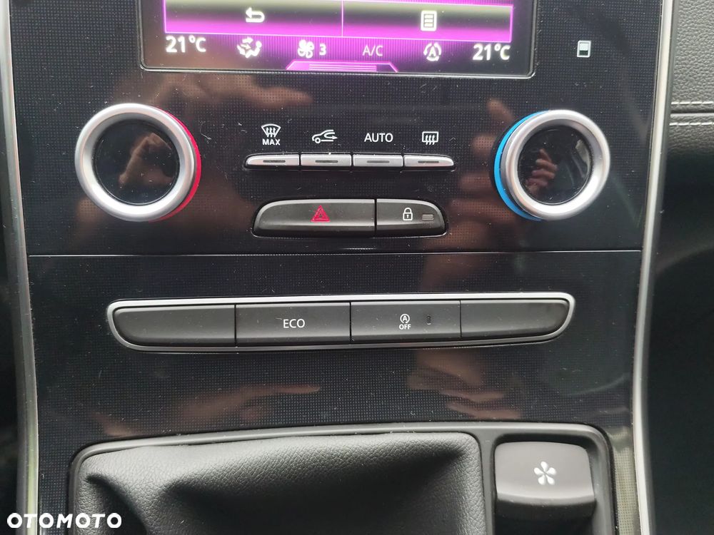 Renault Grand Scenic ENERGY TCe 130 BOSE EDITION - 33
