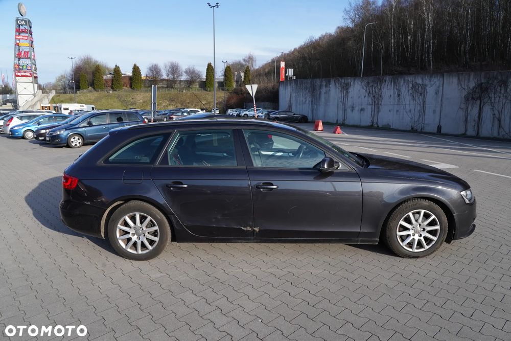 Audi A4 Avant 2.0 TDI ultra - 5
