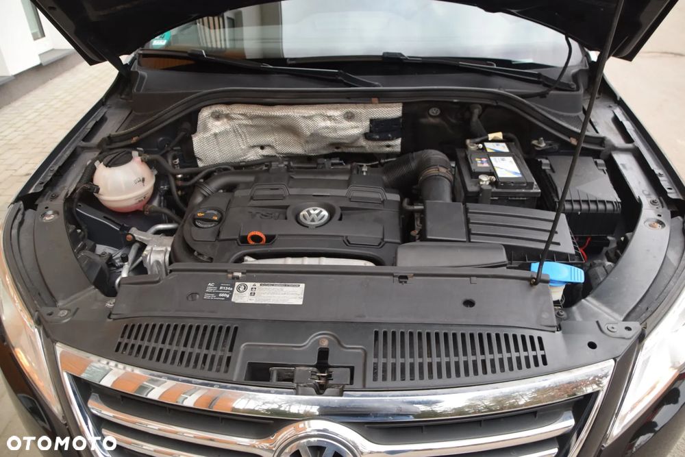 Volkswagen Tiguan - 17