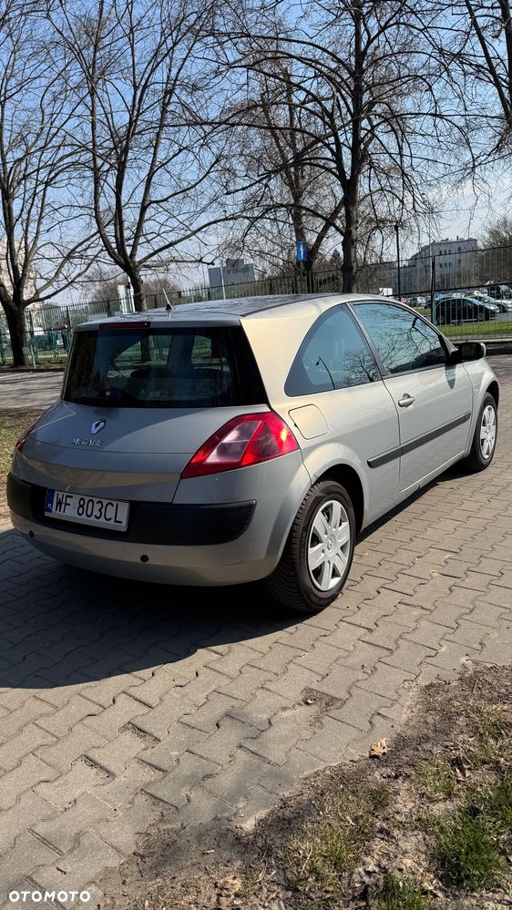 Renault Megane 1.4 Confort Dynamique - 4