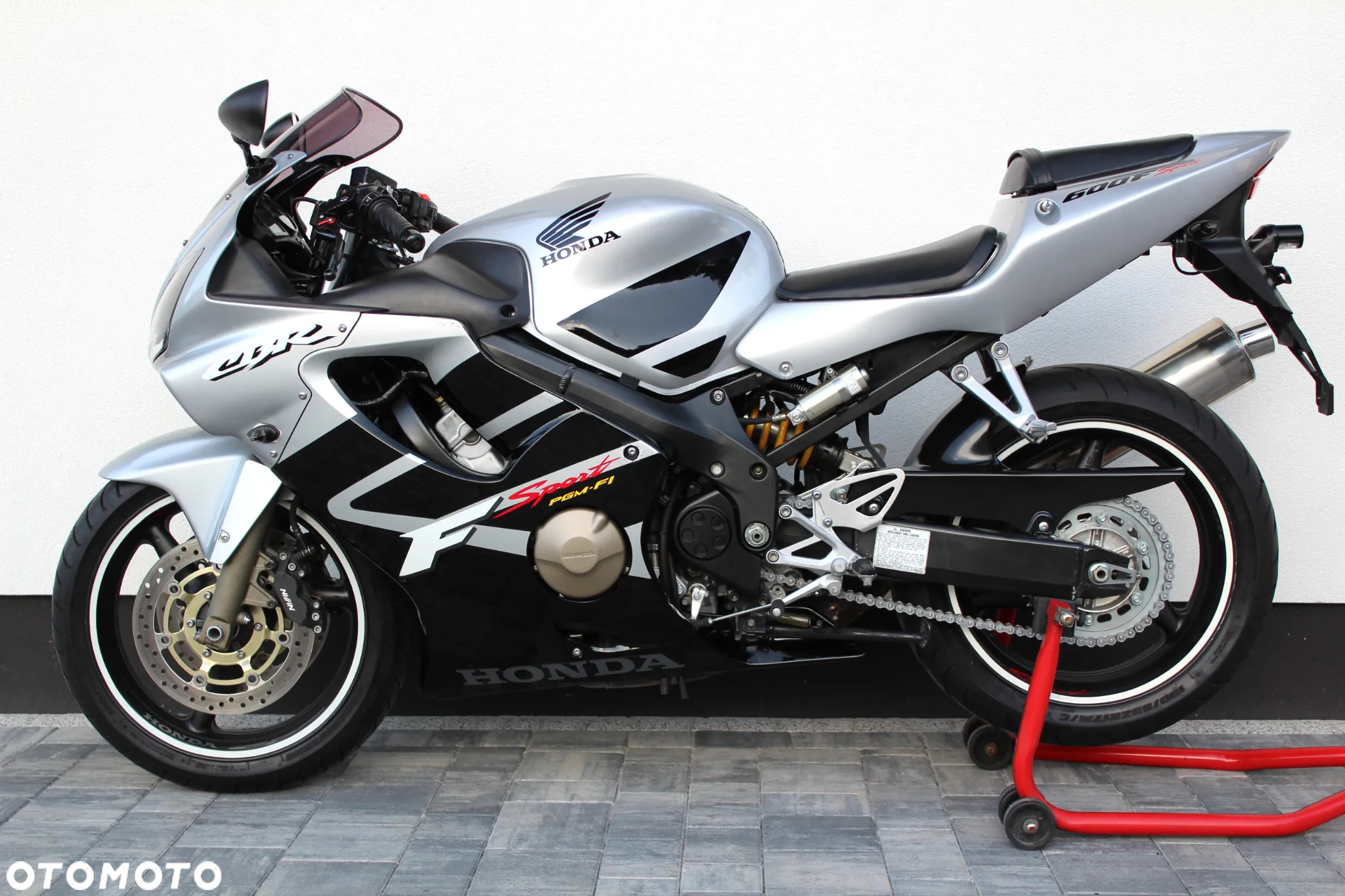 Honda CBR - 3