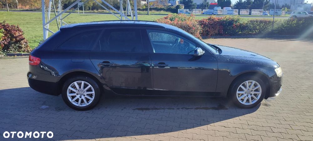 Audi A4 Avant - 4