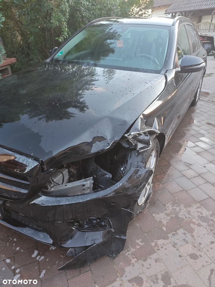 Mercedes-Benz Klasa C 220 d 9G-TRONIC Avantgarde - 14
