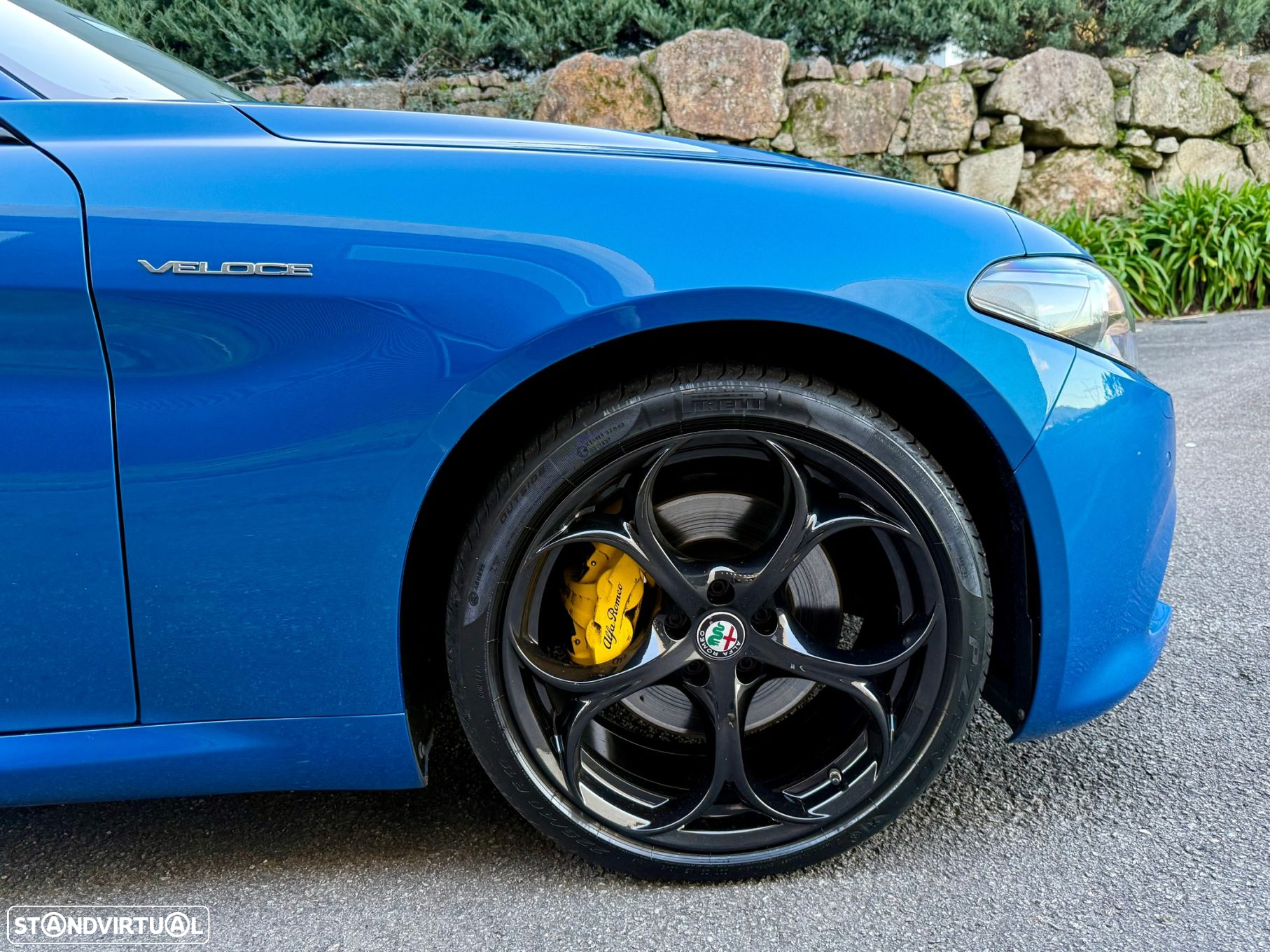 Alfa Romeo Giulia 2.0 Turbo 16V AT8-Q4 Veloce - 9