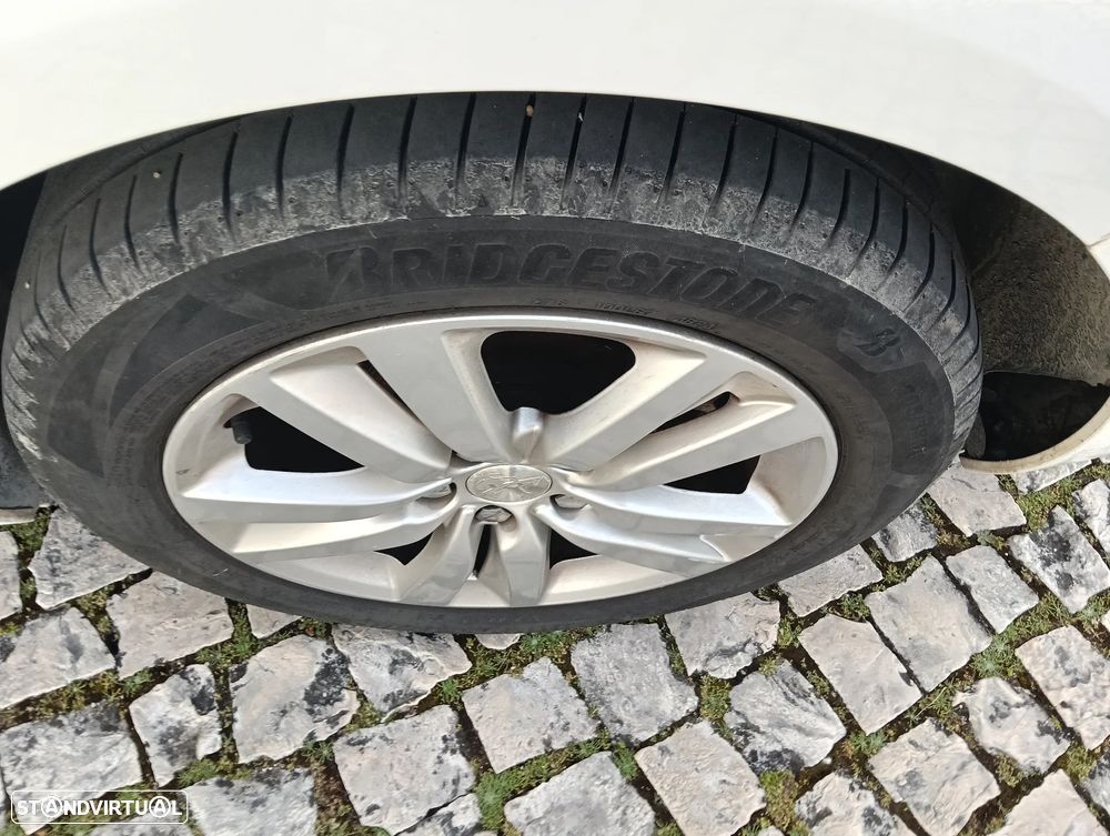 Peugeot 308 SW BlueHDi 120 Stop & Start Active - 21