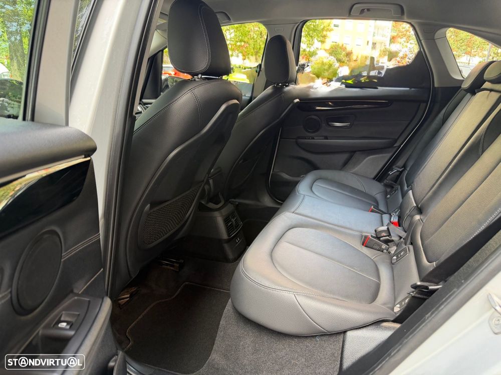 BMW 225xe Active Tourer iPerformance Luxury Line - 25