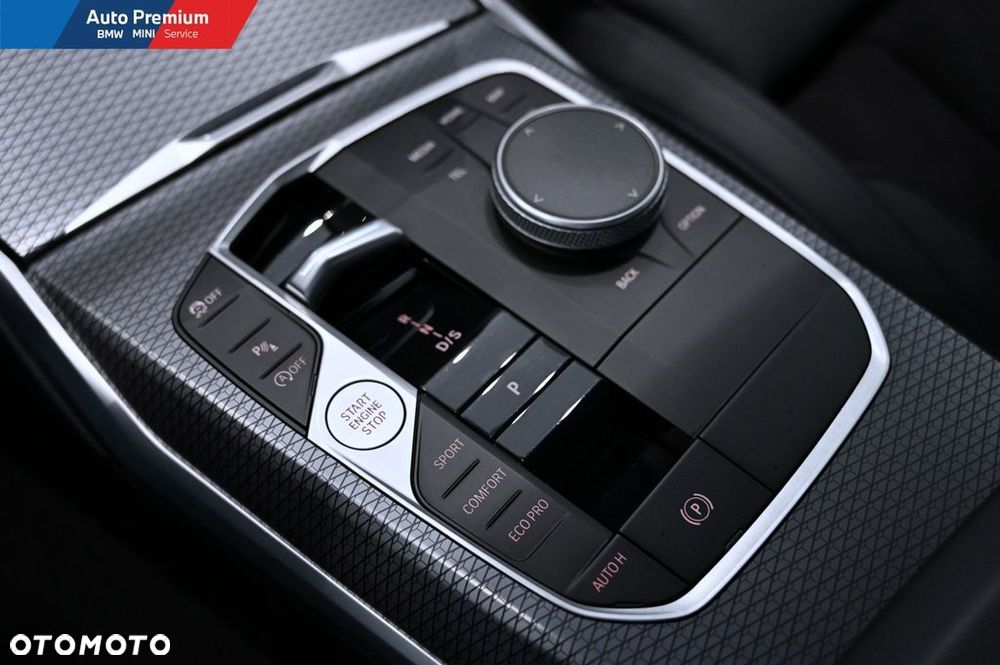 BMW Seria 3 318i - 7