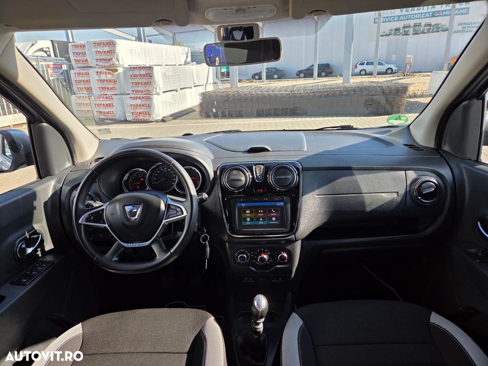 Dacia Lodgy TCe 100 GPF Comfort - 14