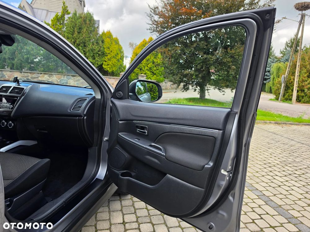 Mitsubishi ASX 1.6 2WD Intense - 36
