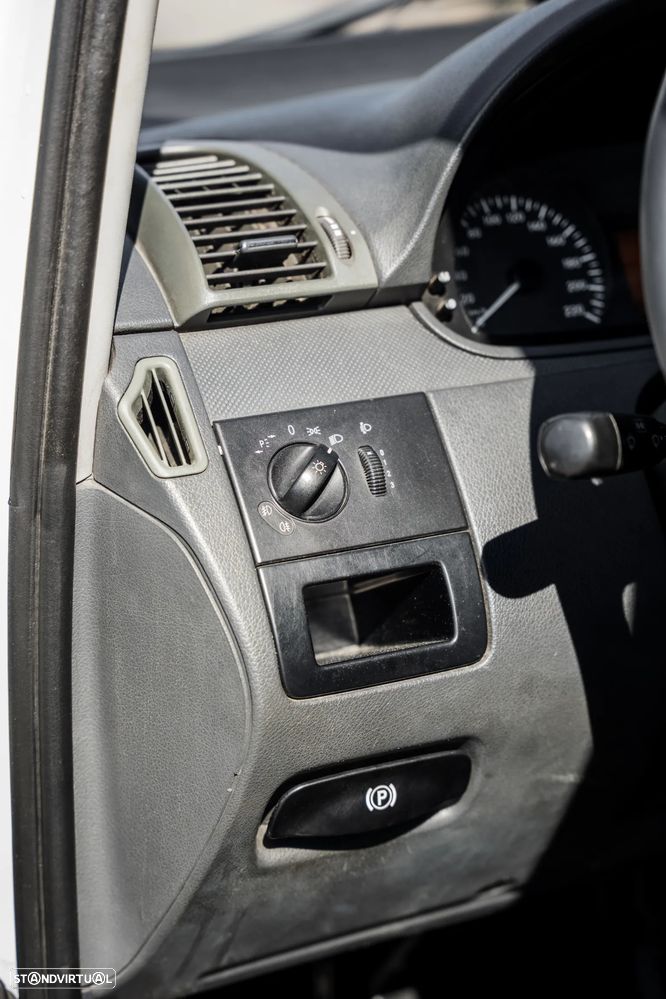 Mercedes-Benz Vito 113 CDI Longa - 26
