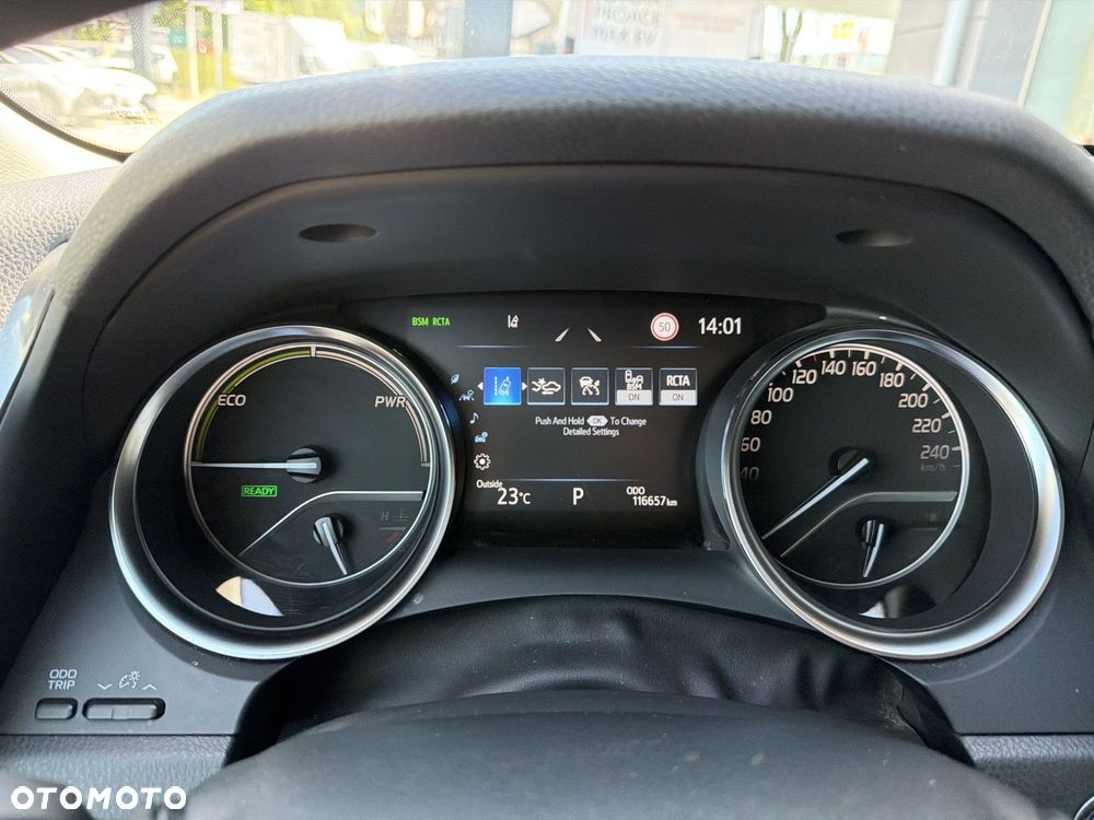 Toyota Camry 2.5 Hybrid Executive CVT - 19