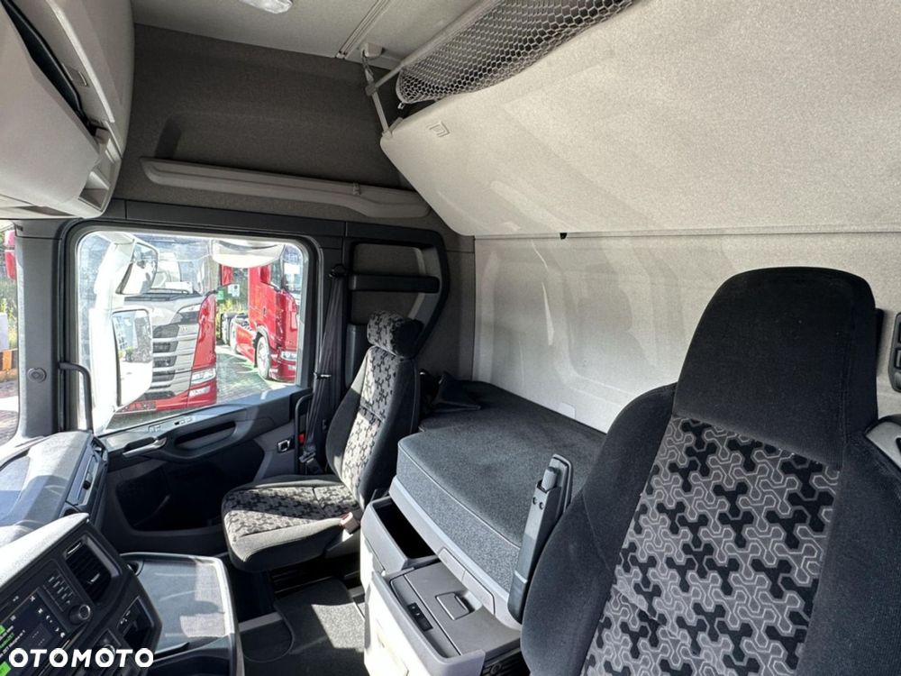 Scania R 450 A4x2NA - 13