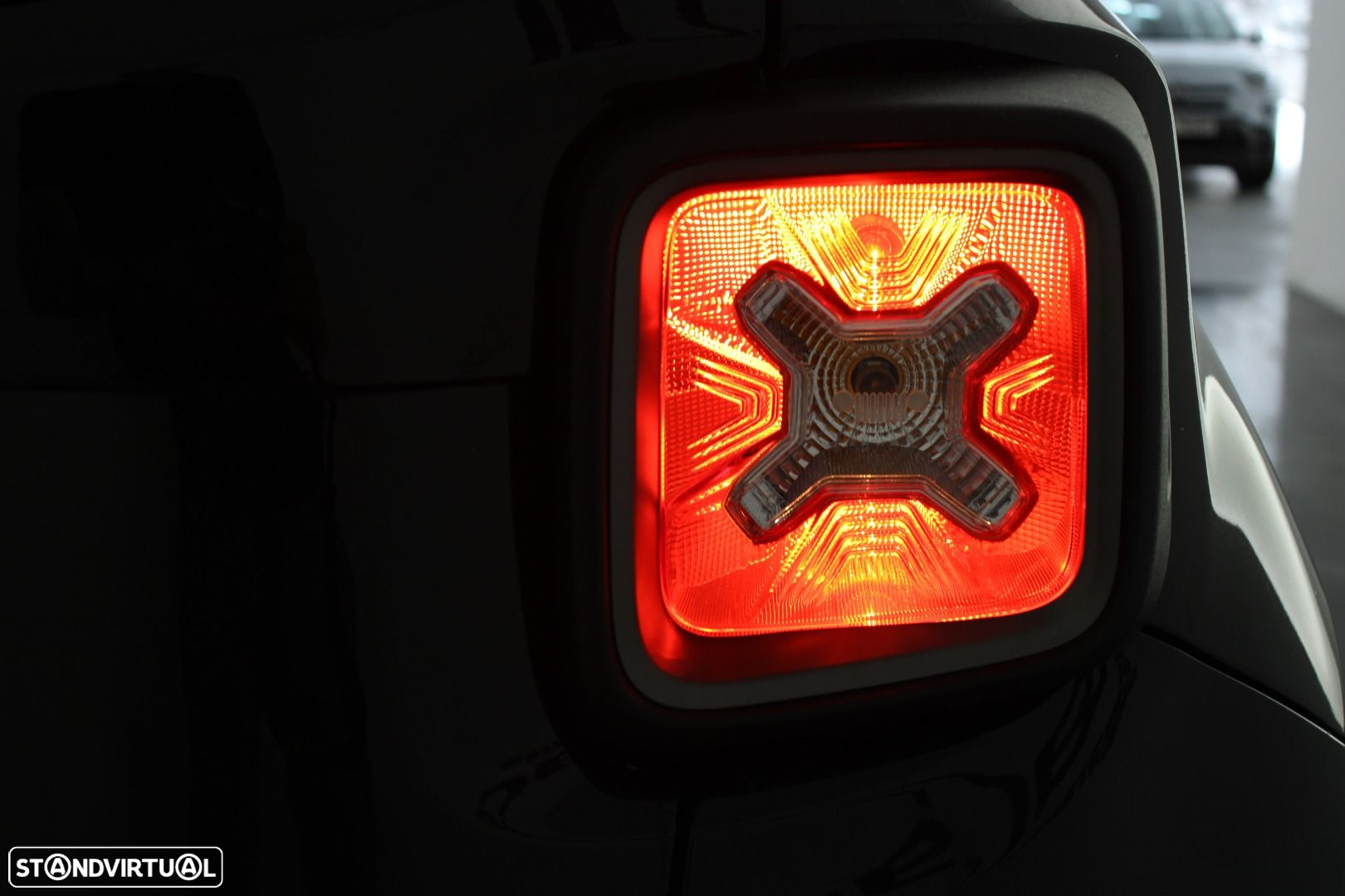 Jeep Renegade 1.6 MJD Limited DCT - 21