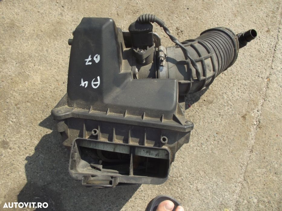 Debitmetru aer Audi a4 B7 an 2004-2008 VW Passat B6 Golf 5 Seat Leon - 1