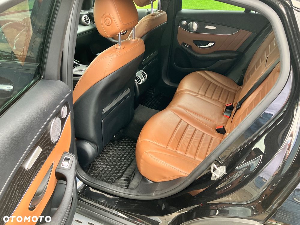 Mercedes-Benz GLC 300 d 4-Matic - 9