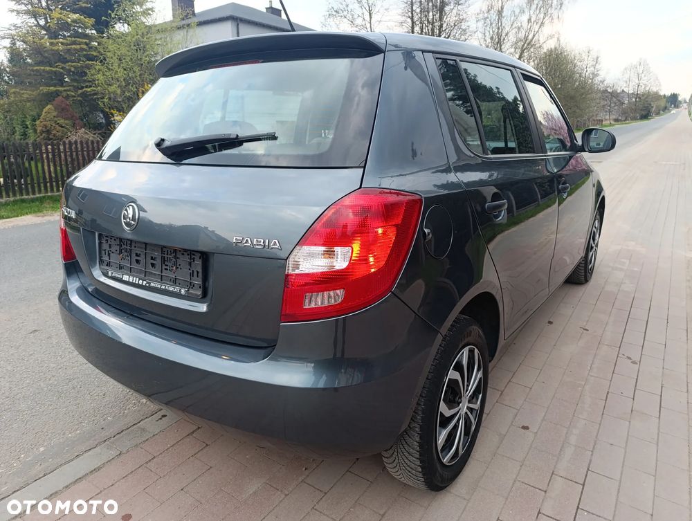 Skoda Fabia 1.2 HTP Active - 5