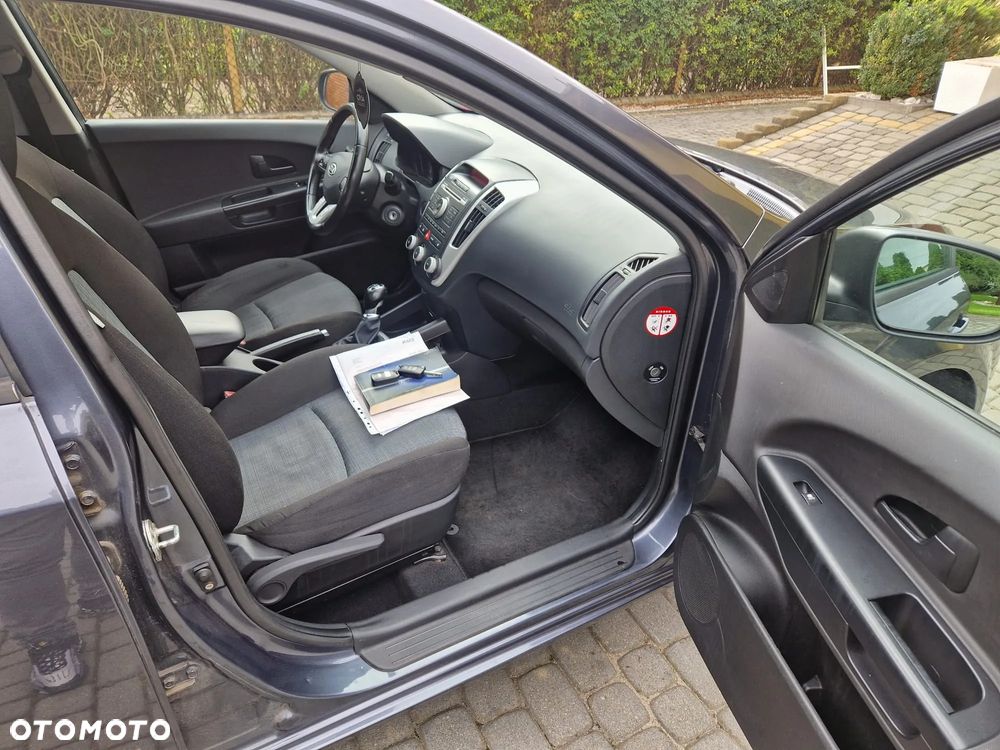 Kia Ceed 1.4 CVVT Attract - 9