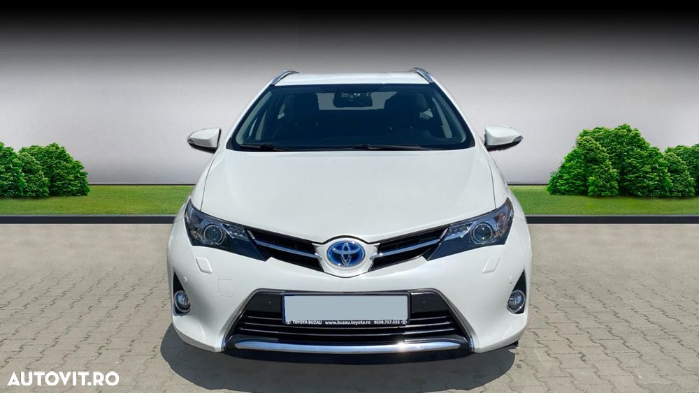 Toyota Auris 1.8 L VVT-i HSD Sol - 5