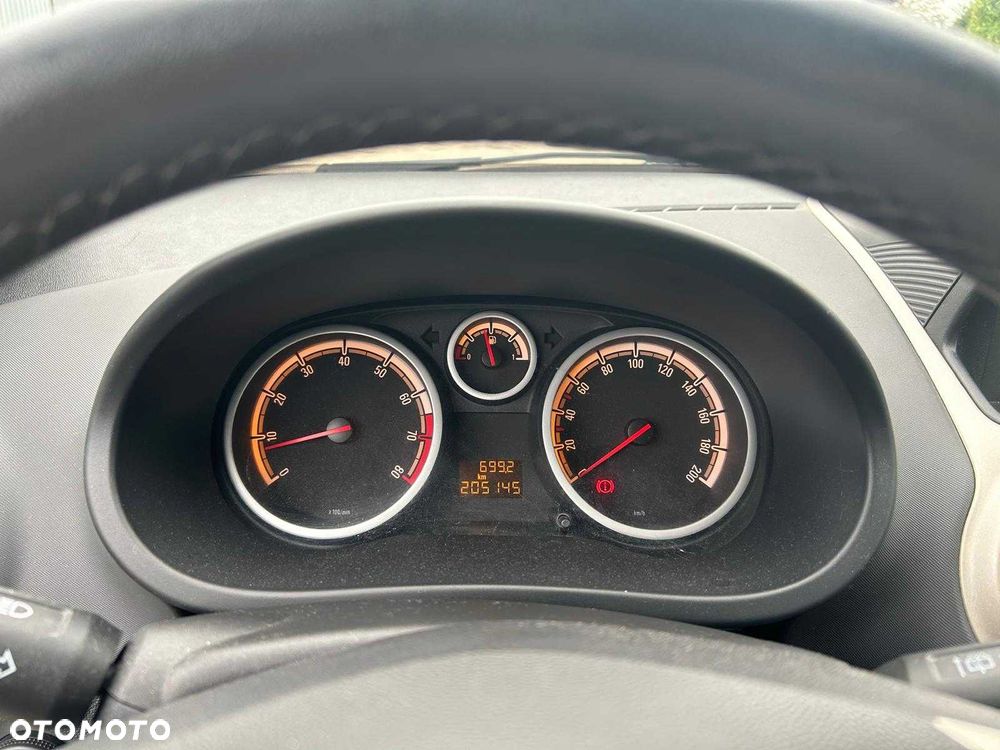 Opel Corsa - 7