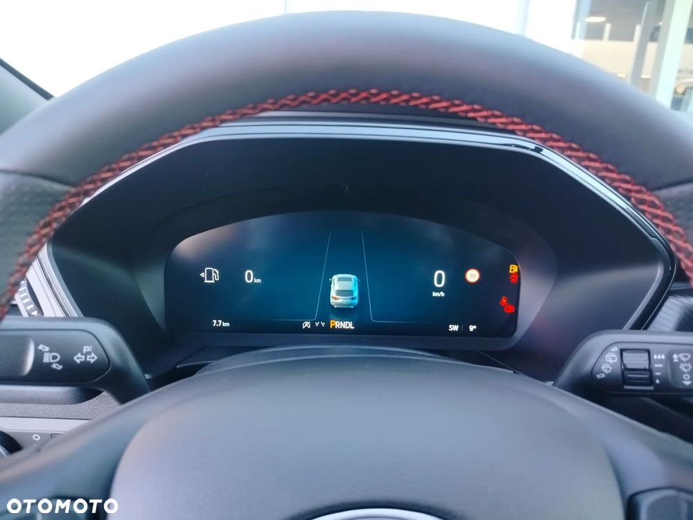 Ford Kuga 1.5 EcoBoost FWD ST-Line X - 23