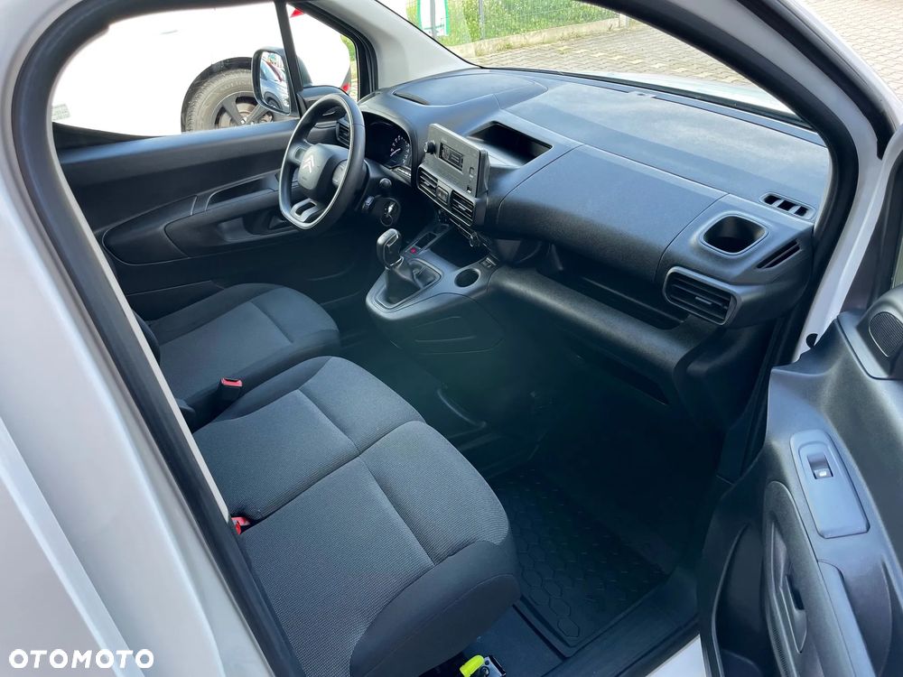Citroën BERLINGO - 13