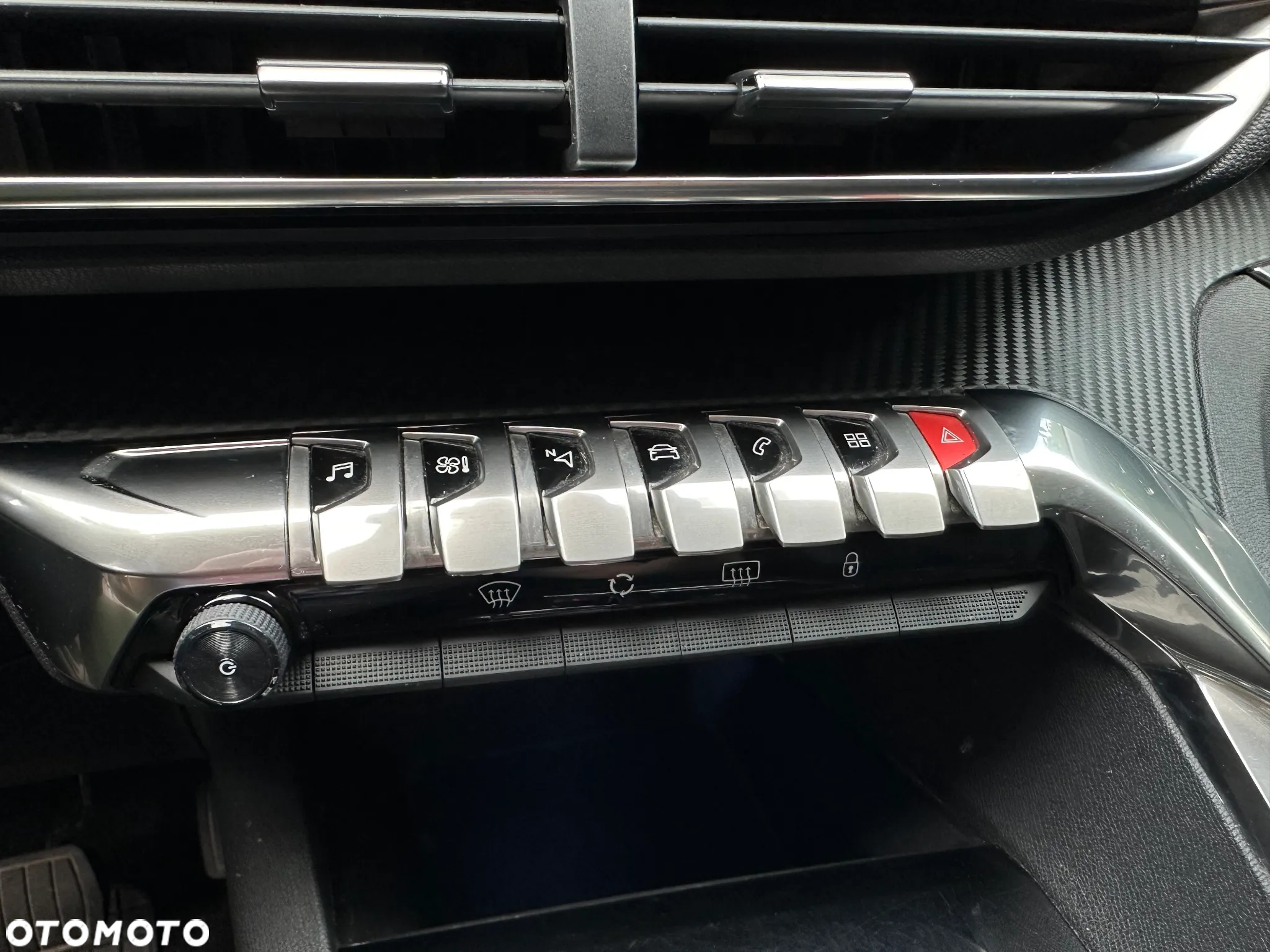 Peugeot 3008 1.6 THP Active S&S EAT6 - 16
