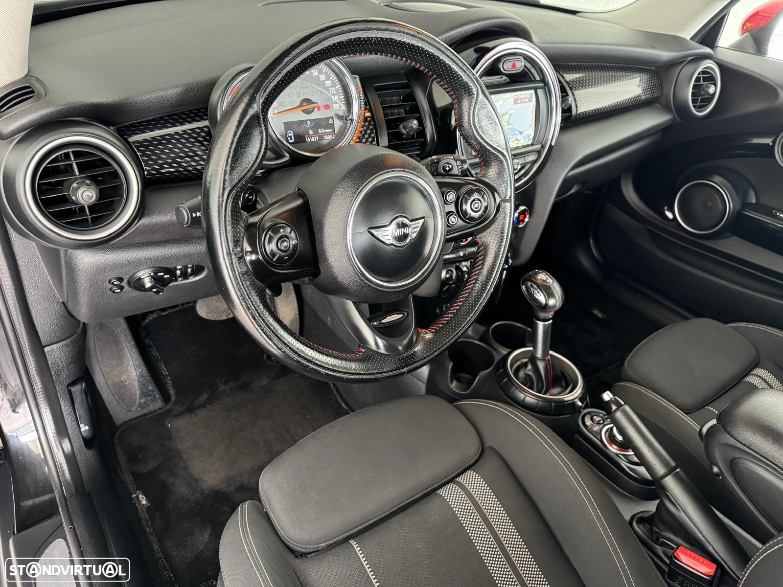 MINI 3 Portas Cooper SD Aut. - 9