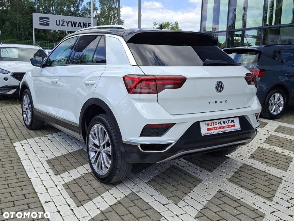 Volkswagen T-Roc - 3