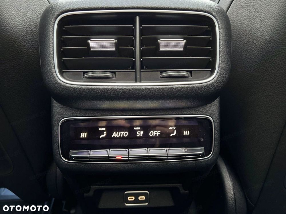 Mercedes-Benz GLE - 15