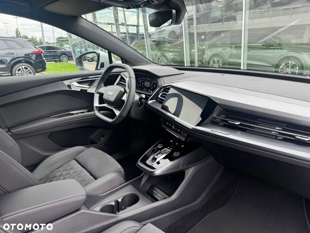 Audi Q4 Sportback e-tron 40 63kWh Advanced - 36