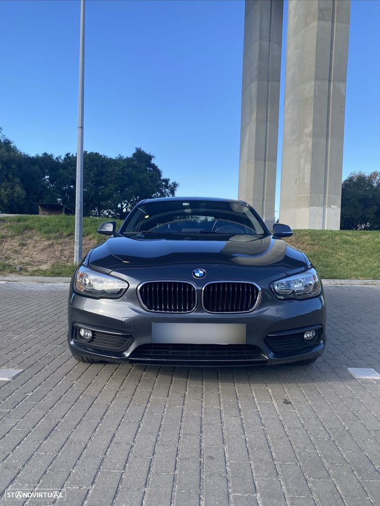 BMW 116 d EDynamics Advantage — fotografia 30