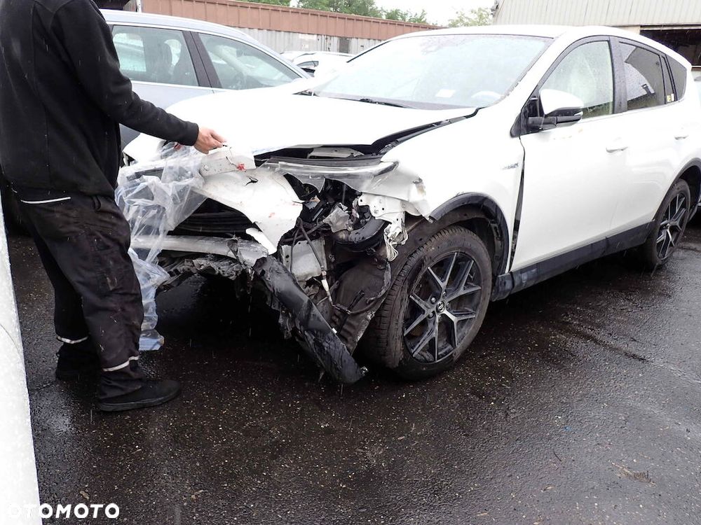 Toyota RAV4 Hybrid Style 4x4 - 9