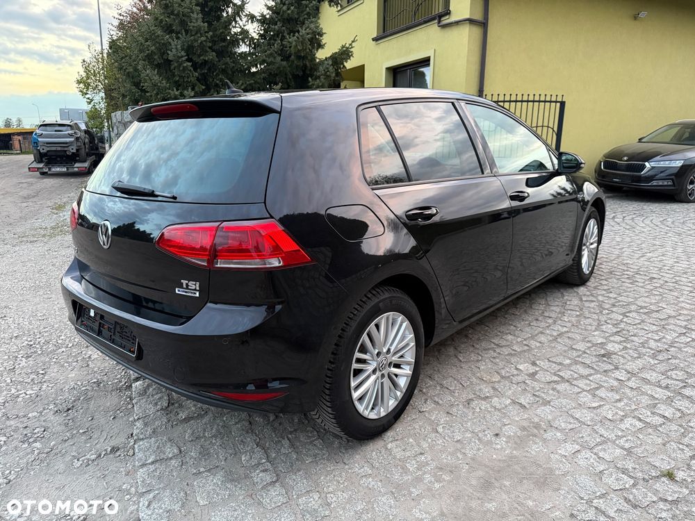 Volkswagen Golf 1.2 TSI BlueMotion Technology Cup - 9