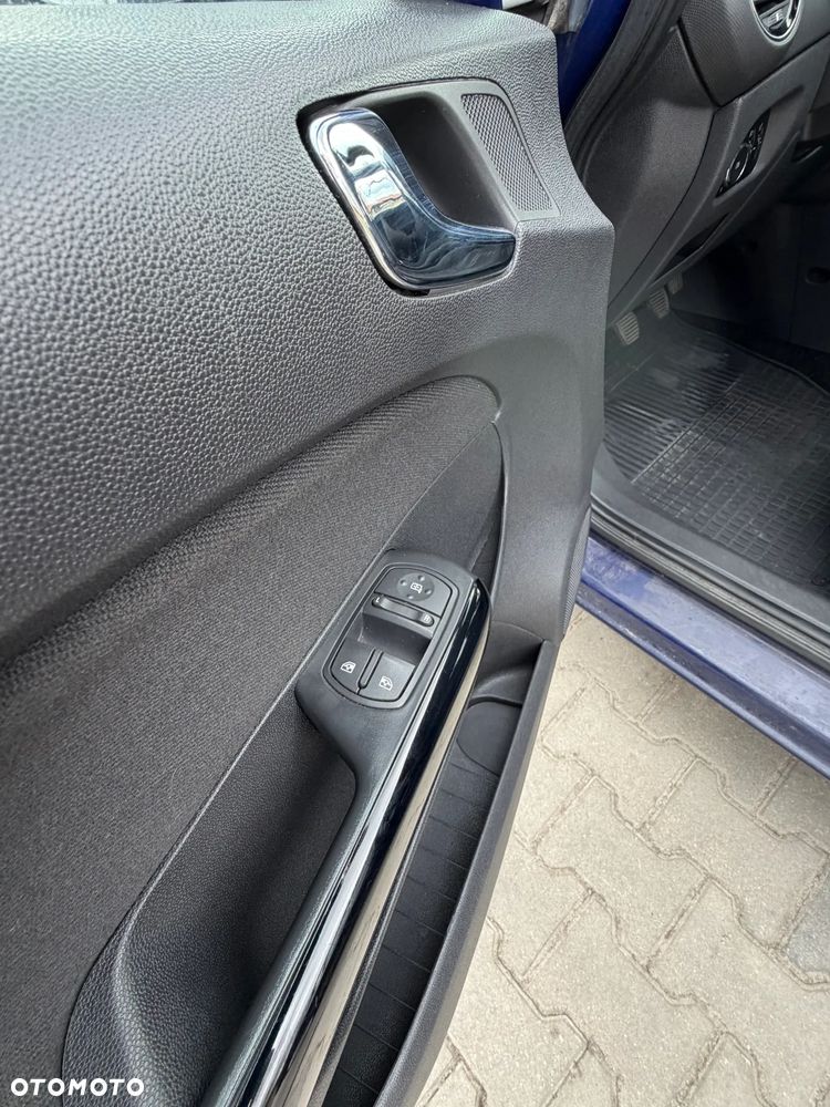 Opel Corsa 1.2 16V Enjoy - 15