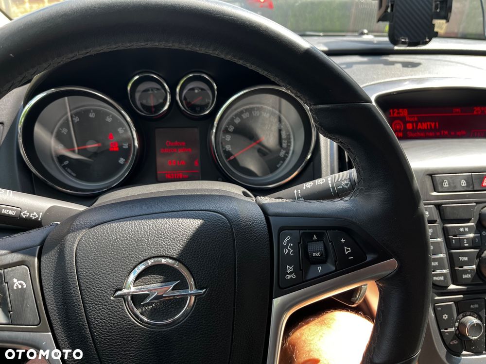 Opel Astra 1.4 T Cosmo - 8