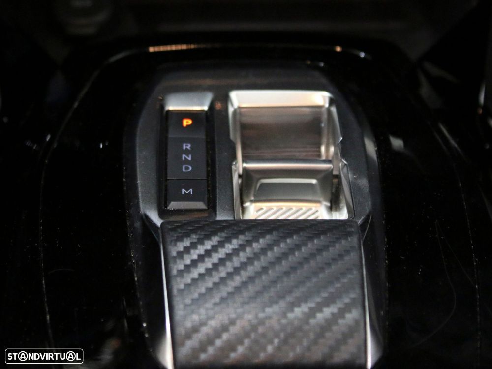 Peugeot 208 1.2 Hybrid Allure e-DCS6 - 11