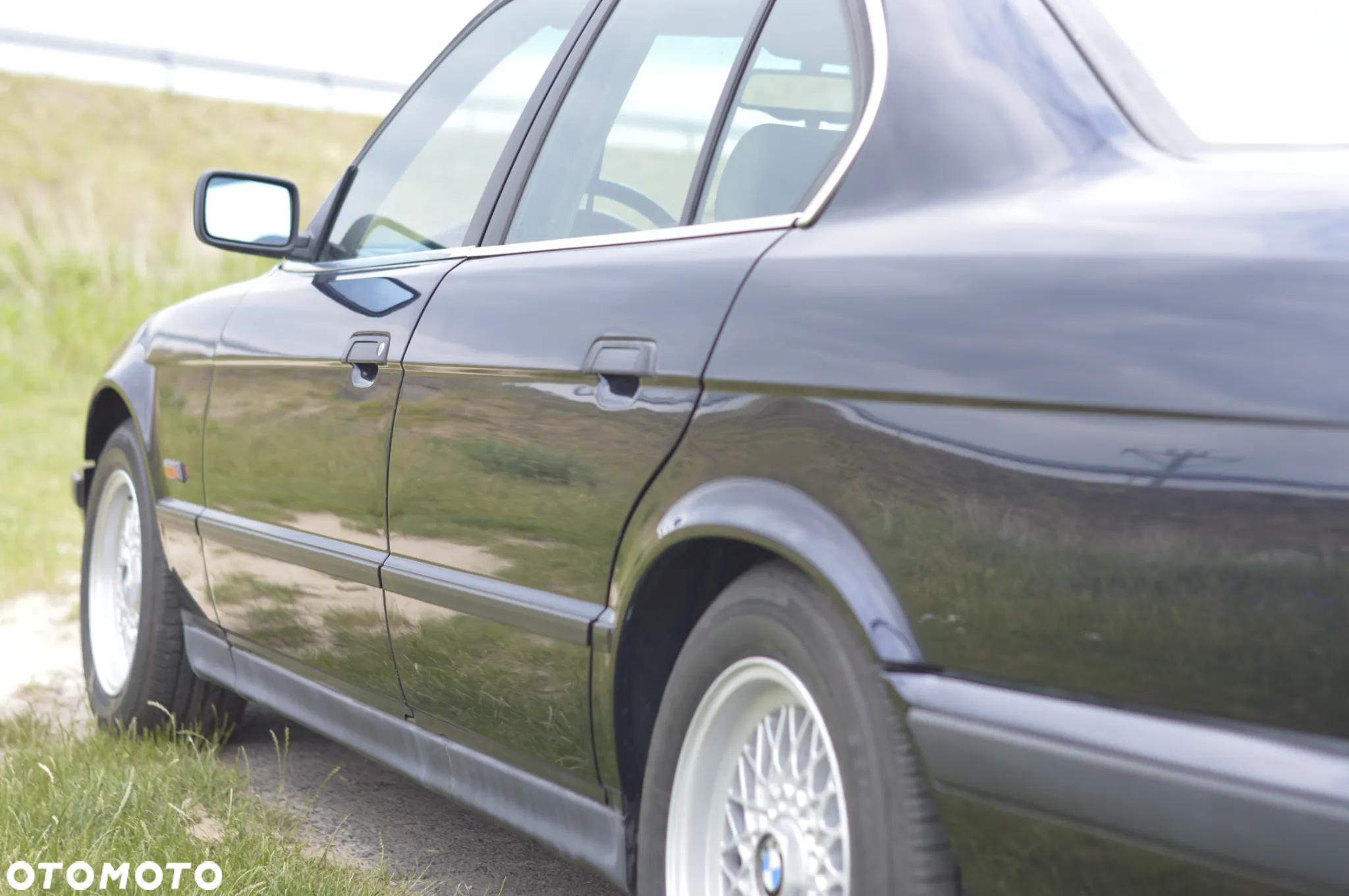 BMW Seria 5 520i - 11