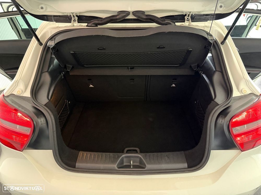 Mercedes-Benz A 180 d AMG Line Aut. - 27