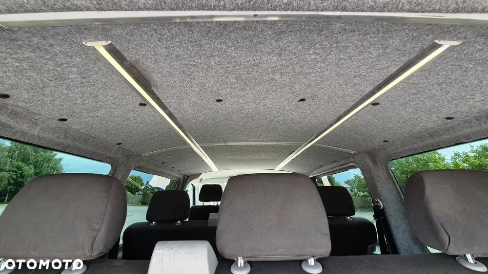 Volkswagen Transporter Caravelle Kurz Comfortline - 20