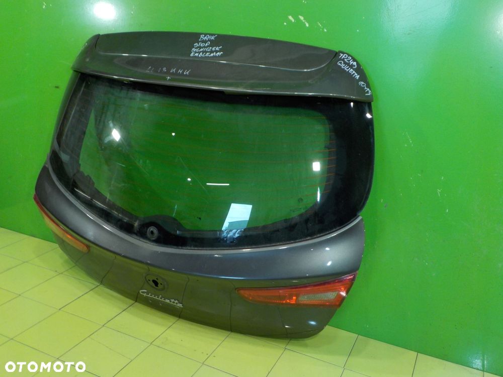 ALFA ROMEO GIULIETTA 1.4 TB 13r HB 5D klapa tyl - 3