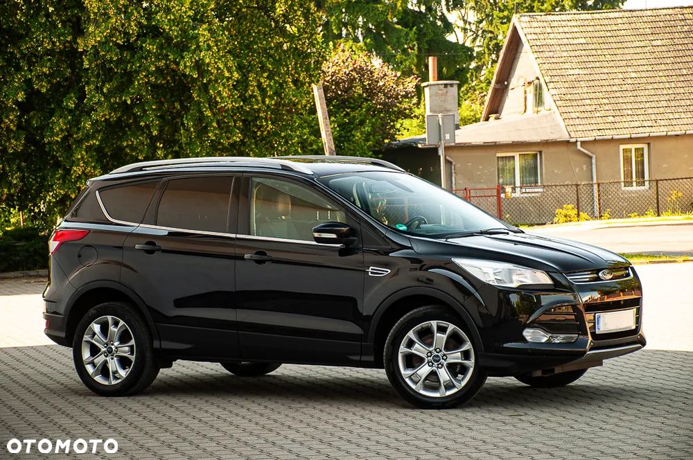 Ford Kuga 2.0 TDCi 4x4 Trend - 4